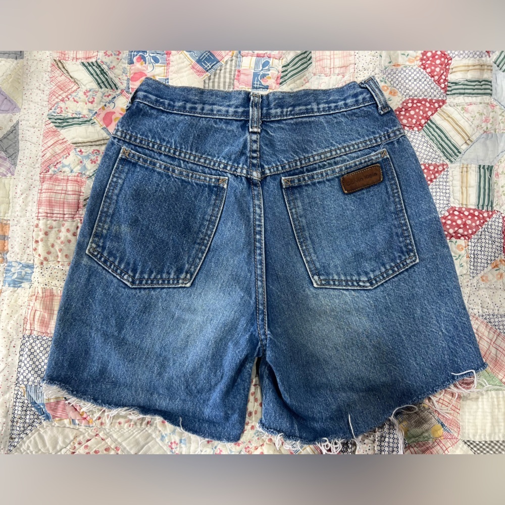 Vintage Calvin Klein High-Rise Cutoff Jean Shorts | Women’s 6 / 24 | Made in USA